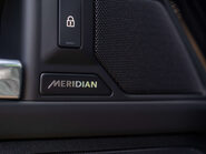 Land Rover Defender D350 X-Dynamic HSE Hardtop 16