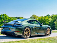 Porsche 718 Cayman GT4 PDK 4