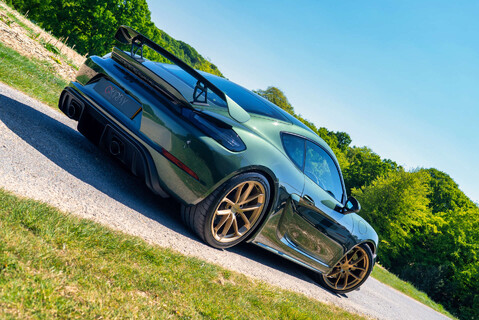 Porsche 718 Cayman GT4 PDK 20