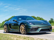 Porsche 718 Cayman GT4 PDK 2
