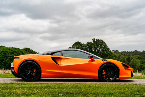 McLaren Artura 3.0 Artura V6 PHEV Semi-Auto 2dr 3