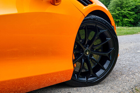 McLaren Artura 3.0 Artura V6 PHEV Semi-Auto 2dr 6