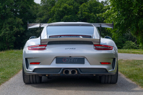 Porsche 911 GT3 RS 29