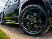 Land Rover Defender P400e XS Edition 6