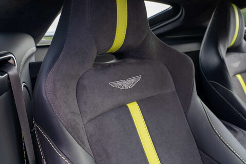 Aston Martin Vantage F1 Edition 13