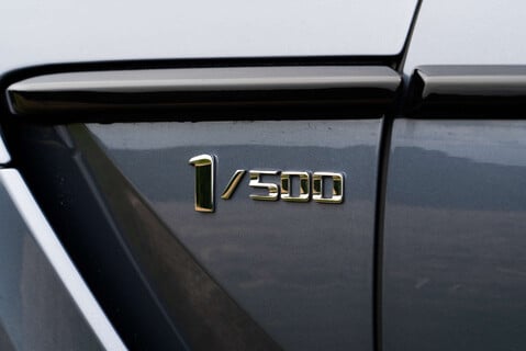 Aston Martin DBX 1913 Edition 1/500 18