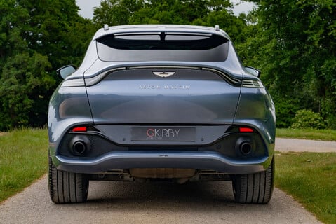 Aston Martin DBX 1913 Edition 1/500 23