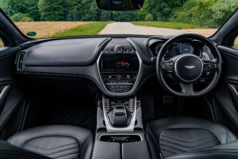 Aston Martin DBX 1913 Edition 1/500 12