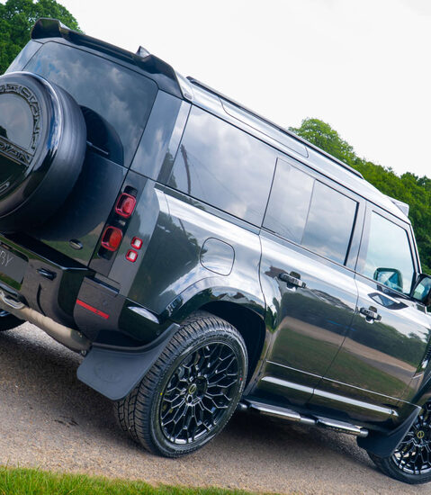 Land Rover Defender D350 X-Dynamic HSE Hardtop Obsidian WideTrak 1