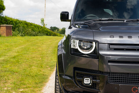 Land Rover Defender D350 X-Dynamic HSE Hardtop Obsidian WideTrak 21