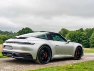 Porsche 911 Targa 4 GTS PDK 25
