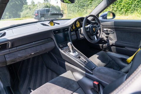 Porsche 911 3.0 911 Carrera GTS Semi-Auto 2dr 8