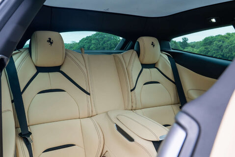 Ferrari GTC4 Lusso 3.8 T 16