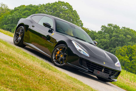 Ferrari GTC4 Lusso 3.8 T 19