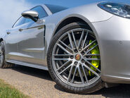 Porsche Panamera 4 E-Hybrid Platinum Edition 6