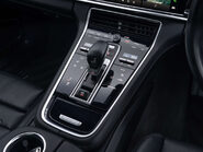 Porsche Panamera 4 E-Hybrid Platinum Edition 15