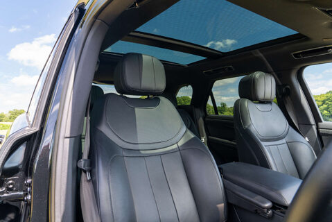 Land Rover Range Rover Sport D300 Dynamic SE 10