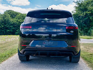 Land Rover Range Rover Sport D300 Dynamic SE 18