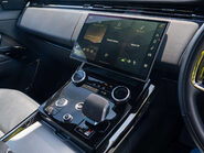 Land Rover Range Rover Sport D300 Dynamic SE 13