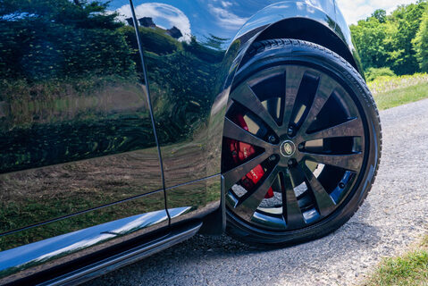 Land Rover Range Rover Sport D300 Dynamic SE 6