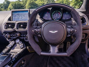 Aston Martin Vantage Roadster 11