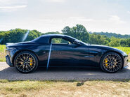 Aston Martin Vantage Roadster 21
