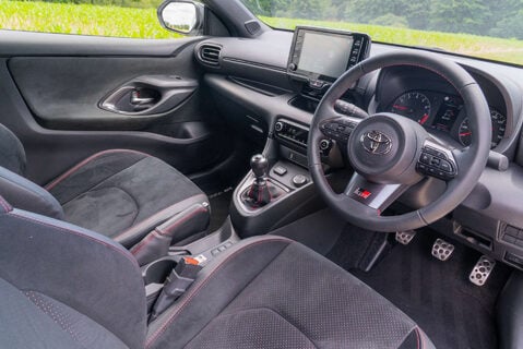Toyota GR Yaris Circuit 10