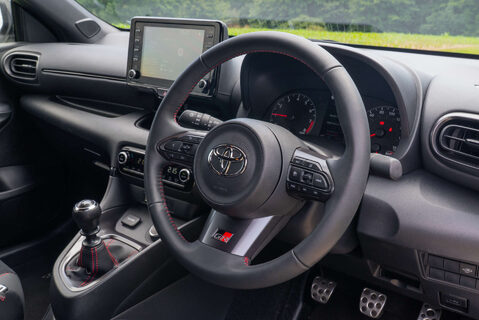 Toyota GR Yaris Circuit 14