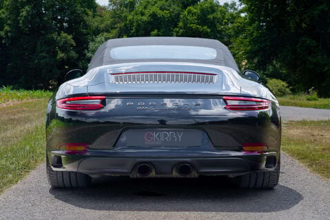Porsche 911 Carrera GTS PDK 22
