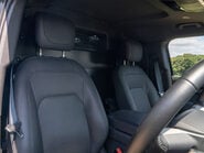 Land Rover Defender D350 HSE HardTop 10