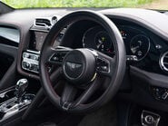 Bentley Bentayga 4.0 Bentayga V8 13