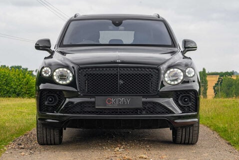 Bentley Bentayga 4.0 Bentayga V8 21