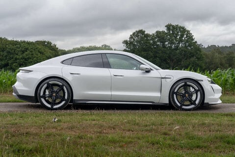 Porsche Taycan Taycan Turbo 3