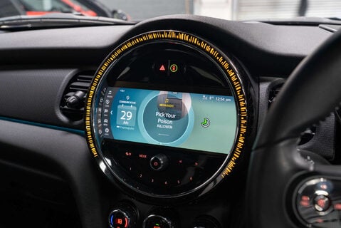 Mini Hatch John Cooper Works 1TO6 Edition 17