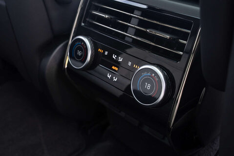 Land Rover Range Rover Sport P550e Autobiography 17