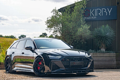 Audi RS6 Carbon Black Urban