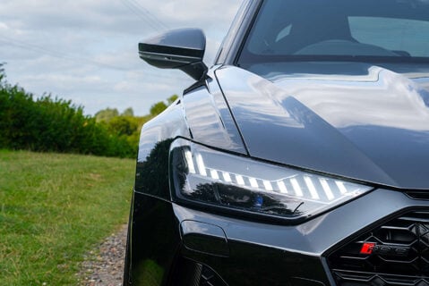 Audi RS6 Carbon Black Urban 25