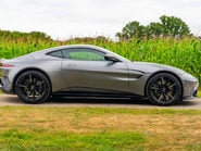 Aston Martin Vantage V8 3