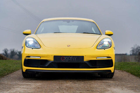 Porsche 718 Cayman GTS 22