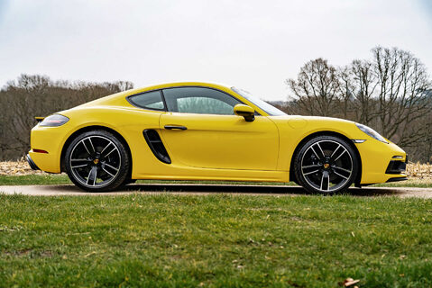 Porsche 718 Cayman GTS 3