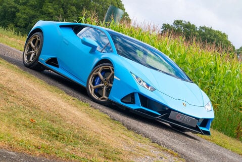 Lamborghini Huracan LP640-4 EVO Coupe 37