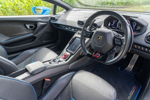 Lamborghini Huracan LP640-4 EVO Coupe 19
