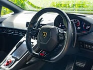 Lamborghini Huracan LP640-4 EVO Coupe 26