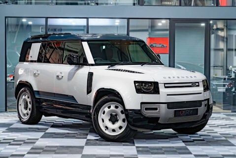 Land Rover Defender D250 SE County Edition 1