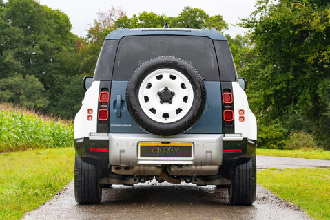 Land Rover Defender D250 SE County Edition 27