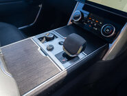 Land Rover Range Rover P440e SE 14