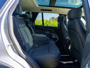 Land Rover Range Rover P440e SE 17