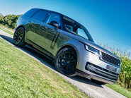 Land Rover Range Rover P440e SE 19