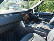 Land Rover Range Rover P440e SE 8