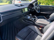 Porsche Cayenne 4.0 Cayenne GTS Auto 4WD 5dr 8